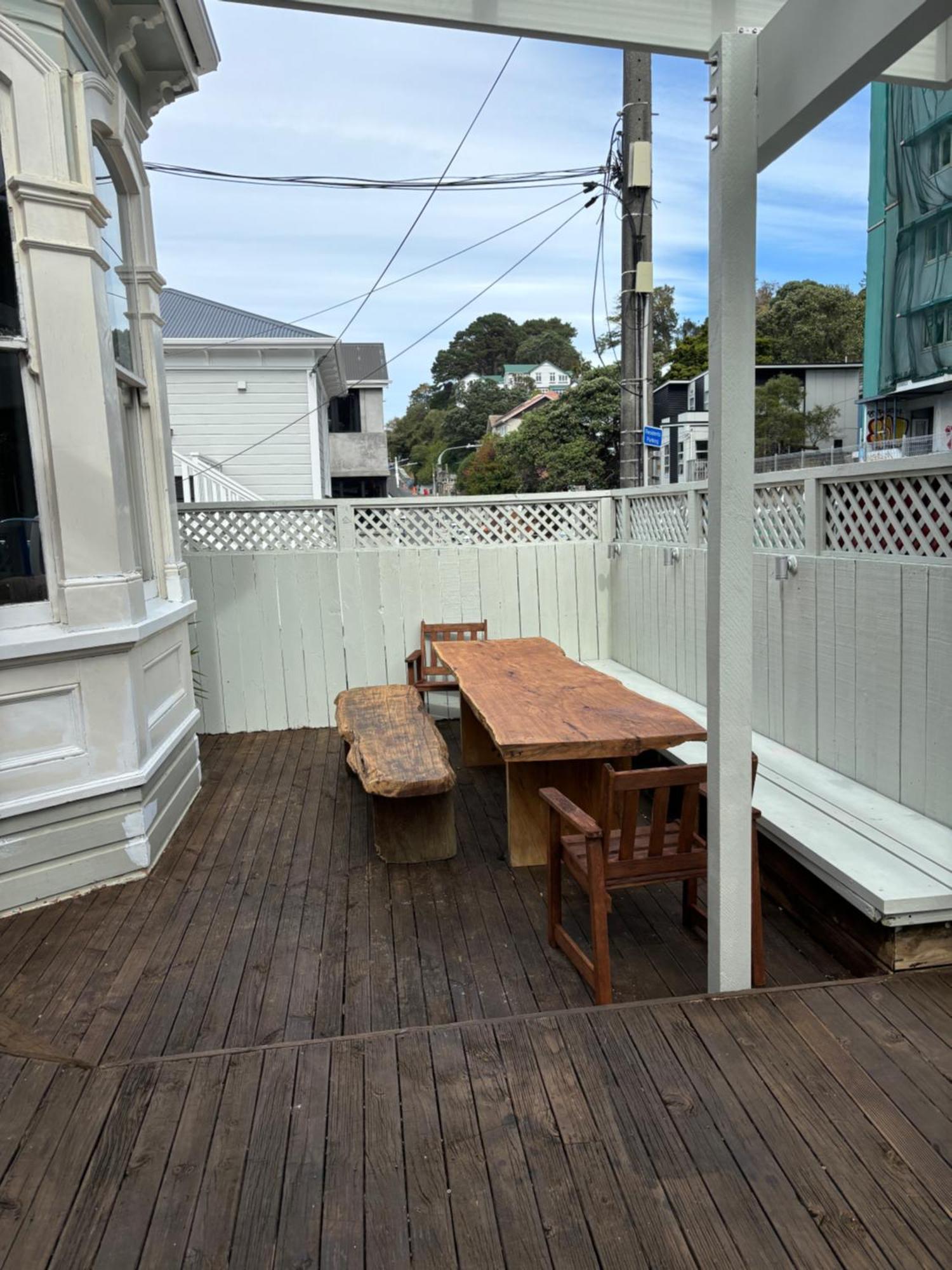 A Pousada Worldwide Backpackers Wellington Exterior foto